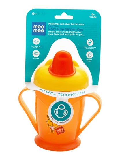 The cup comes with a detachable handle allowing your child to hold and drink from it comfortably as they grow