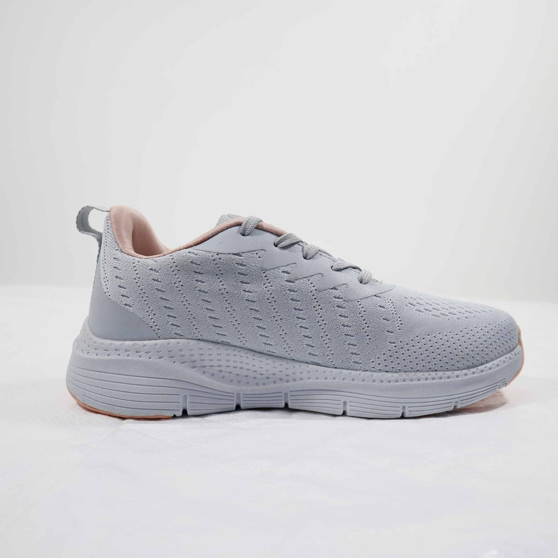 Women grey colo shoe